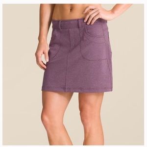 🌺 Athleta Bettona Skort